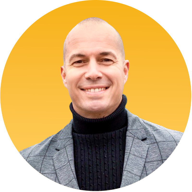 Oliver Schmitz headshot