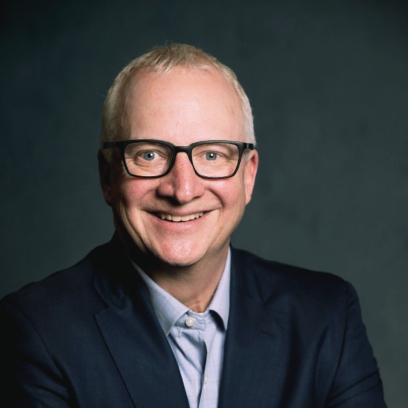Rolf Kramer headshot