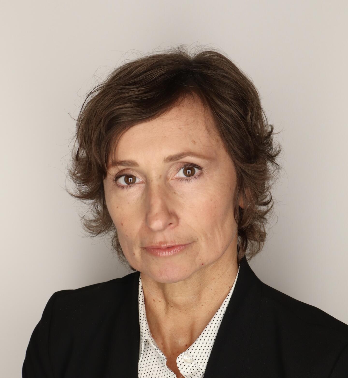 Bella Zamborini Headshot (1)